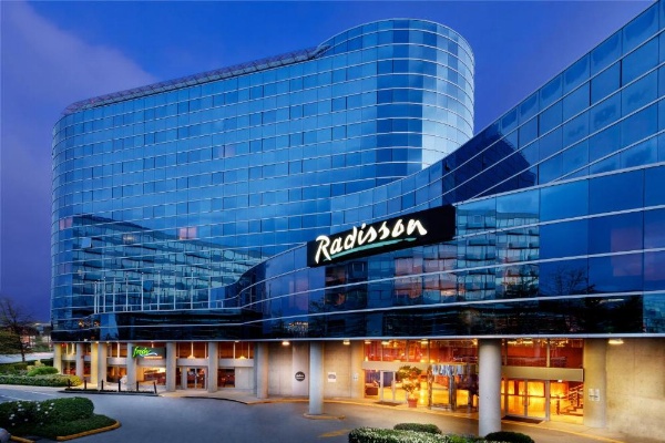 Radisson Hotel Vancouver Airport image 27